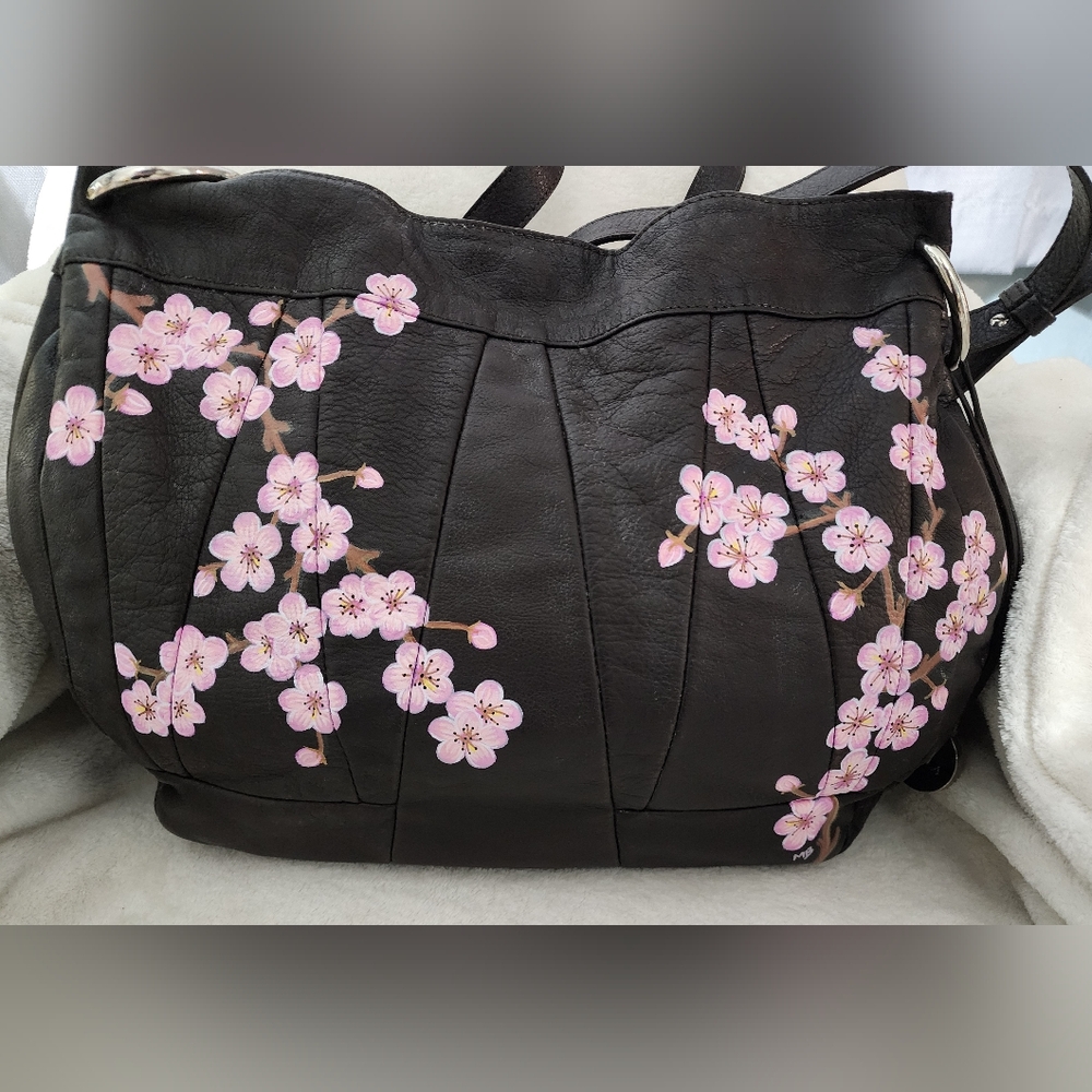 SOLD-Floral Embroidered Black Leather Bag